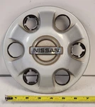 2017 Nissan Titan Center Wheel Cap For 18" Oem Used. Price: $40.28.