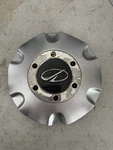 1998-2005 Oldsmobile Bravada Center Wheel Cap Used Oem 9593401, 9594015. Price: $15.00.