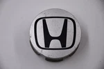 Honda Silver/black Wheel Center Cap Hub 44782-85A-0000 2.25" Oem '07-' Used. Price: $10.00.