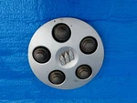 Buick Century Regal 1997 1998 1999 2001 2002 Wheel Center Hubcap 09593601 Oe Used. Price: $10.50.