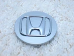 Honda Accord Civic Cr-v Cr-z Passport Oem Wheel Center Cap 44732-T2A-A31 #2F-3 Used. Price: $8.00.