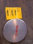 Sonoma 2002 Center Cap Wheel 926987 Used. Price: $45.00.