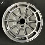 Volvo 740 760 Oem Wheel 1985-1986 Rim Factory Original 1329835 70157A Used. Price: $191.55.