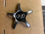Hyundai Center Cap (B9065) 52960-G2100 Used. Price: $43.69.