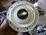 Mini Cooper *white* Center Cap (P7249) 1512573 Used. Price: $32.29.