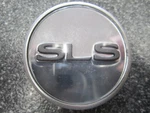 Cadillac Sls Oem Center Caps Chrome Background 9592725 9594637 4539 - ONE/1* Used. Price: $15.00.