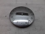 5L74-1A096-AB Wheel Rim Center Cap Chrome 2005 Lincoln Navigator 2XS-9#2P Used. Price: $41.36.