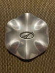 1999 2000 Oldsmobile Alero Center Hubcap Chrome 9592627 Oem #845 Used. Price: $14.20.