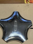 1999 2000 Lincoln Navigator Chrome Wheel Center Cap XL74-1A096-AB Used. Price: $16.99.