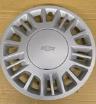 Chevy Malibu Wheel Cover 9593496 Genuine Oem 15" 3233 00-2005 Used. Price: $49.99.