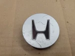 Honda Oem Accord Civic Odyssey Silver 2.75" Center Cap Cover 44732-SW5A-J000 Used. Price: $9.99.