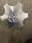 Toyota Center Cap (B9709) 4260B-AF010 Used. Price: $34.19.
