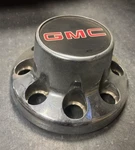 88-00 Gmc Dually Center Hub Cap 1620 1619 50086 78875 Chrome Rear Used. Price: $40.00.