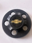 83-94 Blazer S10 Jimmy S15 Sonoma Oem Center Hub Cap 1319 48191 48190 48189 Used. Price: $10.00.