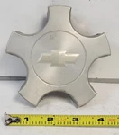 2008 Chevrolet Equinox Center Wheel Cap For 16" Oem Used. Price: $42.16.